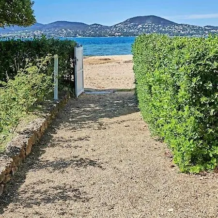 Apartment By The - Beautiful 2 Bedrooms - - Sea View - Garage