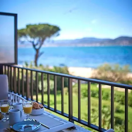 Apartment By The - Beautiful 2 Bedrooms - - Sea View - Garage Saint-Tropez